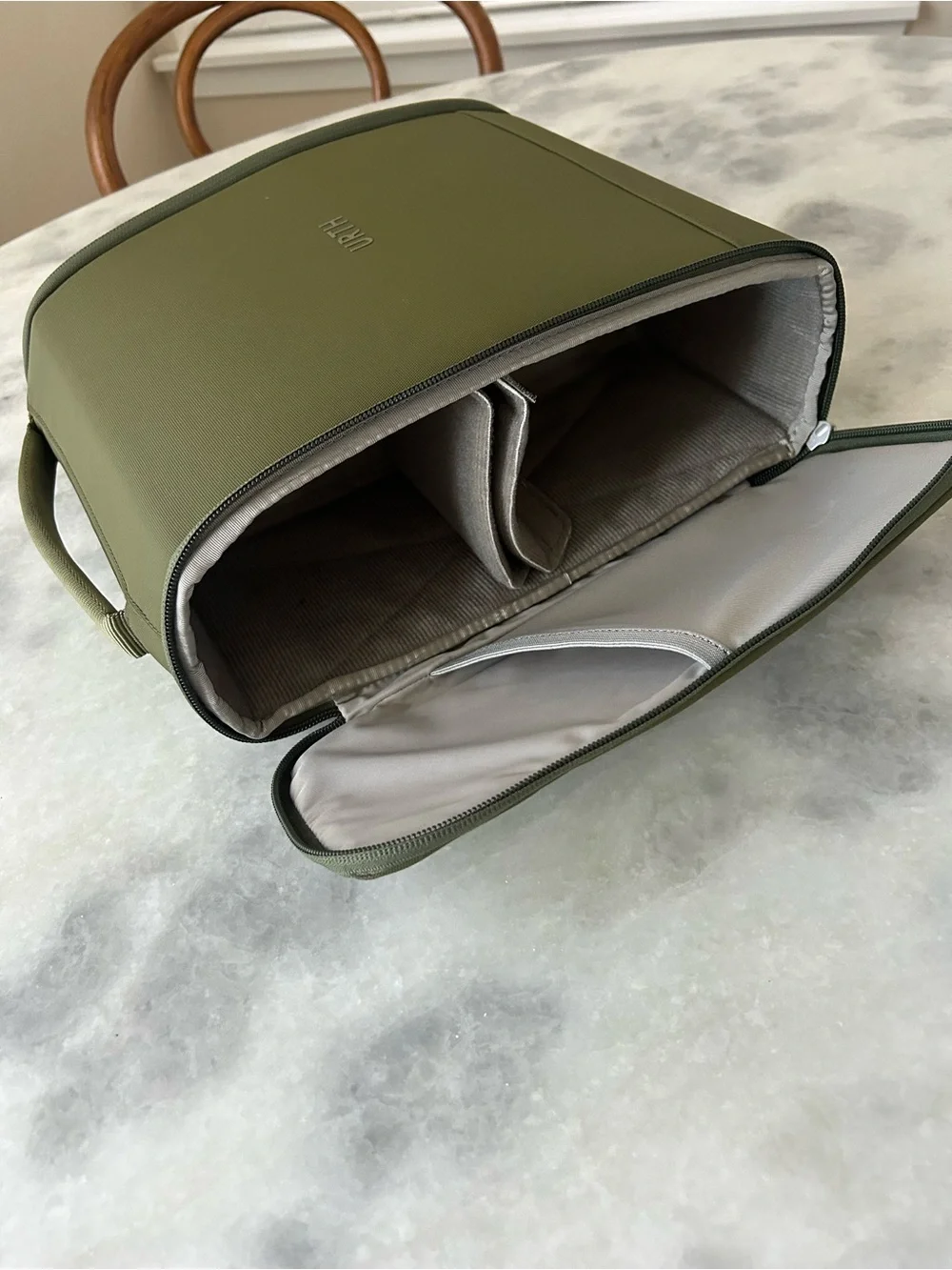 Urth Norite Camera Bag/Insert, Mid-Size, 11.3L, Moss, Like New!